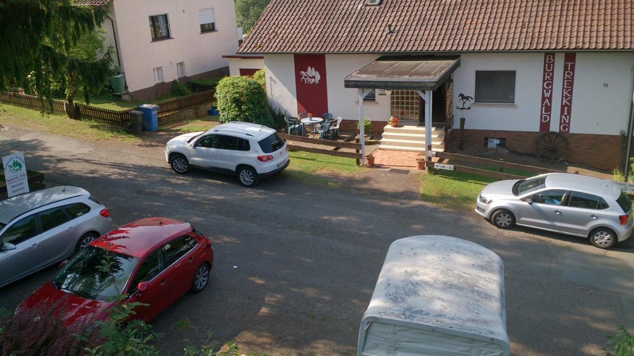 Gaestehaus Burgwald-Trekking Mittelsimtshausen Ngoại thất bức ảnh